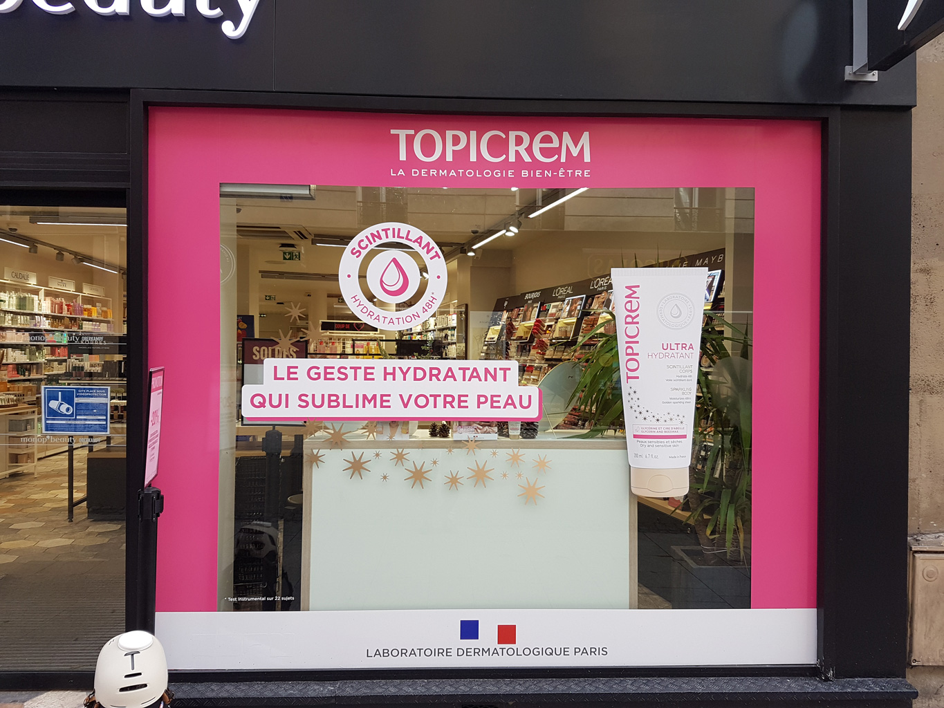 Poseur sticker, films et décors